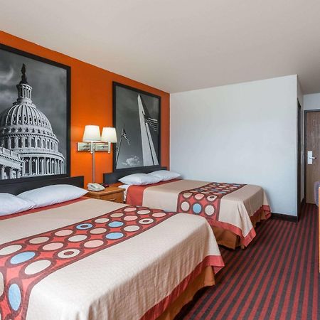 Super 8 By Wyndham Dumfries/Quantico Hotel Exterior foto